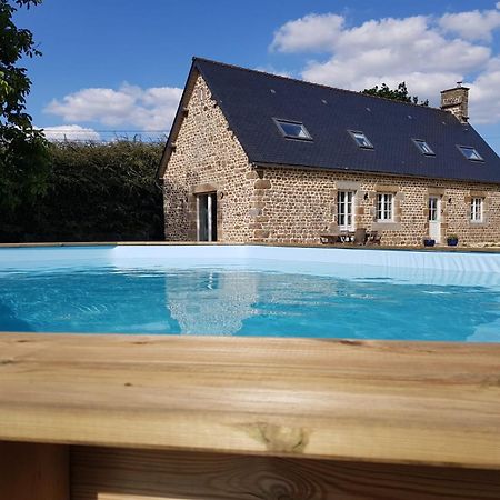 Maison De La Grange, Chaulieu Sourdeval Exterior foto
